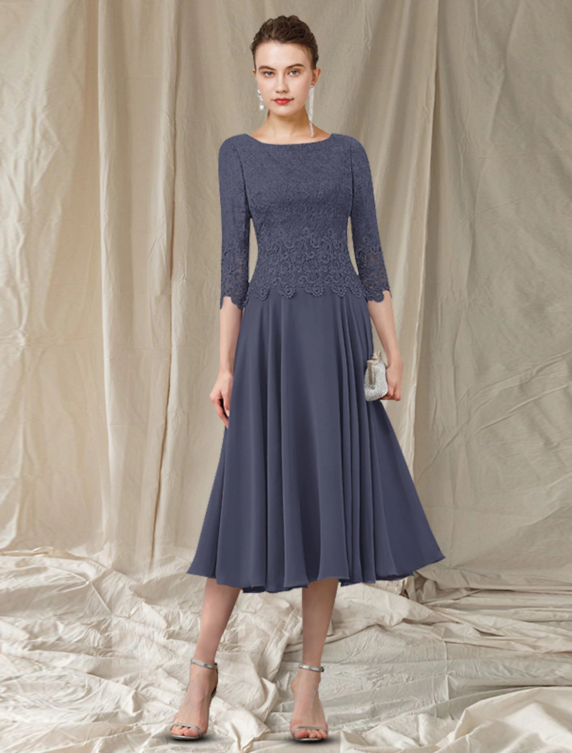 Abito da madre della sposa a trapezio, elegante, in chiffon, con scollo gioiello, lunghezza tè, maniche a 3/4 e applicazioni a pieghe